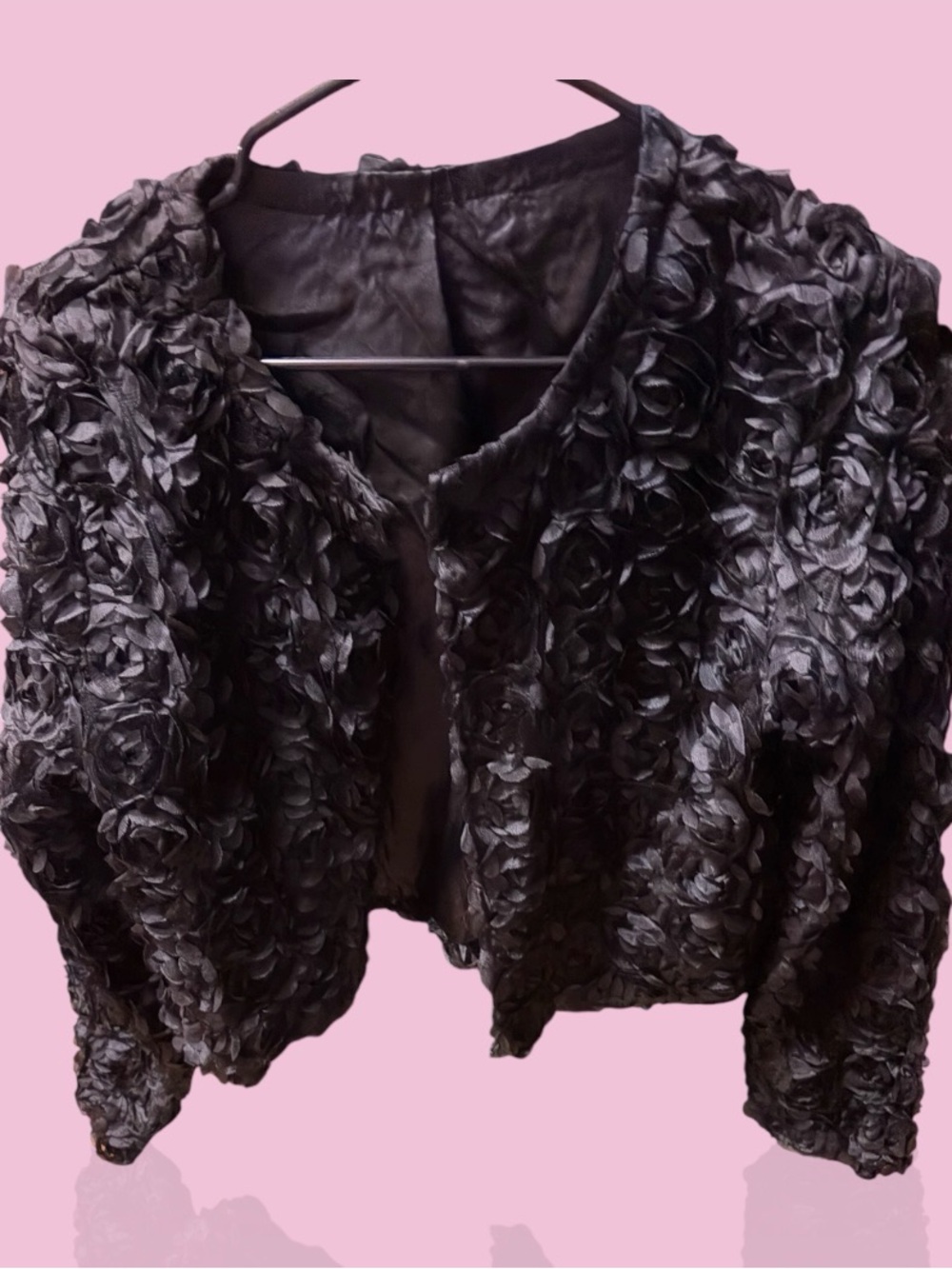 Black Textured Rose-Pattern Cropped Jacket - Picture 3 of 4
